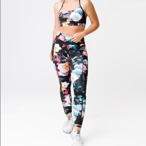 Zyia Active Pants - Zyia Dark Floral Mesh Hi Rise leggings And Sports Bra Set Size 4/medium Athletic